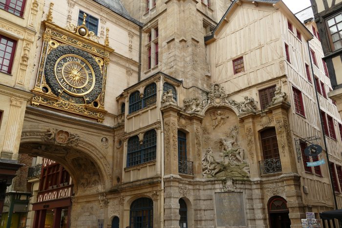 HomeCamper_Le Gros-Horloge de Rouen, France